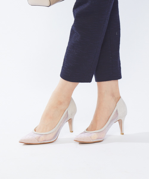 PICHE ABAHOUSE（ピシェ アバハウス）の「チュールポインテッドパンプス（パンプス・レディース・ブラック/シルバー/ブルー/ブラック系その他/アイボリー・40/38/39/35/36/37/34）」の21枚目の写真