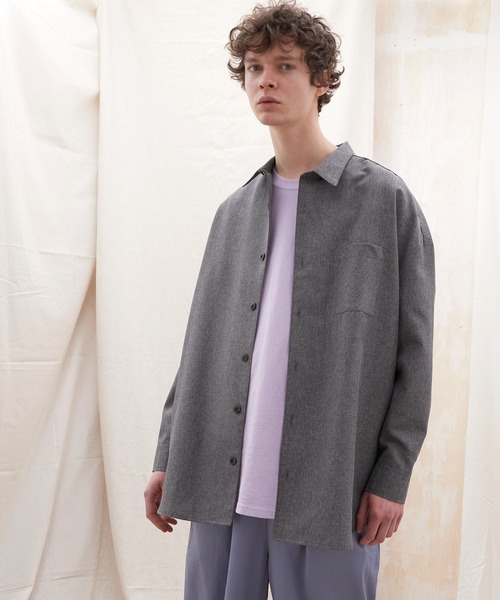 EMMA CLOTHES(エマクローズ)の「ロングスリーブビッグシルエットレギュラーカラーシャツ(シャツ/ブラウス・メンズ・ブラック/グレー/ホワイト系その他/ブルー系その他/グリーン/ブラウン系その他/グレー系その他・FREE)」の4枚目の写真