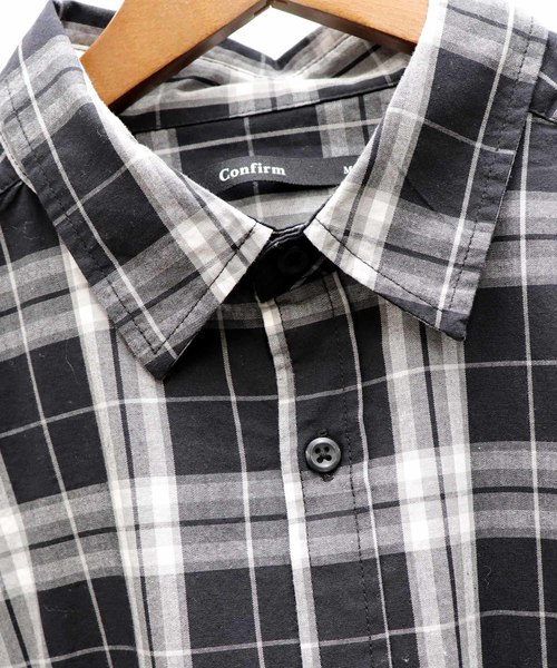 Confirm(コンファーム)の「Confirm / コンファーム オーバーサイズチェックシャツ(シャツ/ブラウス・メンズ・ブラック/ベージュ・M/L)」の3枚目の写真