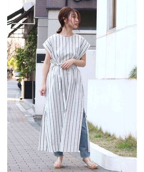 Ungrid（アングリッド）の「バックオープンストライプワンピース（ワンピース・レディース・ブラック/ベージュ・FREE）」の10枚目の写真