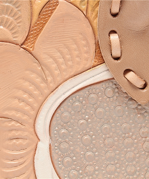 GRACE CONTINENTAL（グレースコンチネンタル）の「マルチカービングバッグS（ショルダーバッグ・レディース・ブラウン/ベージュ/ブルー/グレー・FREE）」の5枚目の写真