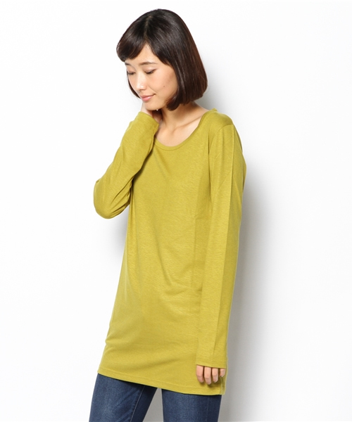 and it_(アンドイット)の「のびのびシンプルカラーロングカットソー(Tシャツ/カットソー・レディース・パープル/マスタード/ピンク/オレンジ/ダークブラウン/グレイッシュベージュ/カーキ/ライム/ロイヤルブルー/オフホワイト/グレー/ヘザーチャコール/ライトグレー/杢グレー/ブラウン/グリーン/イエロー/グレー系その他/ネイビー/ブラック/ホワイト×ブラック/ホワイト×ネイビー/ネイビー×ホワイト/ブラック×ホワイト・XL/M/L/4L/3L)」の16枚目の写真