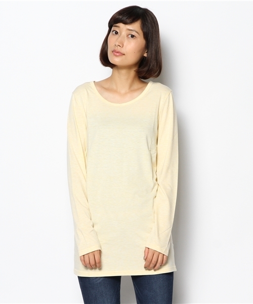 and it_(アンドイット)の「のびのびシンプルカラーロングカットソー(Tシャツ/カットソー・レディース・パープル/マスタード/ピンク/オレンジ/ダークブラウン/グレイッシュベージュ/カーキ/ライム/ロイヤルブルー/オフホワイト/グレー/ヘザーチャコール/ライトグレー/杢グレー/ブラウン/グリーン/イエロー/グレー系その他/ネイビー/ブラック/ホワイト×ブラック/ホワイト×ネイビー/ネイビー×ホワイト/ブラック×ホワイト・XL/M/L/4L/3L)」の21枚目の写真