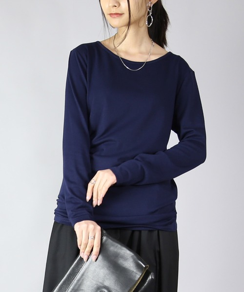 and it_(アンドイット)の「のびのびシンプルカラーロングカットソー(Tシャツ/カットソー・レディース・パープル/マスタード/ピンク/オレンジ/ダークブラウン/グレイッシュベージュ/カーキ/ライム/ロイヤルブルー/オフホワイト/グレー/ヘザーチャコール/ライトグレー/杢グレー/ブラウン/グリーン/イエロー/グレー系その他/ネイビー/ブラック/ホワイト×ブラック/ホワイト×ネイビー/ネイビー×ホワイト/ブラック×ホワイト・XL/M/L/4L/3L)」の1枚目の写真