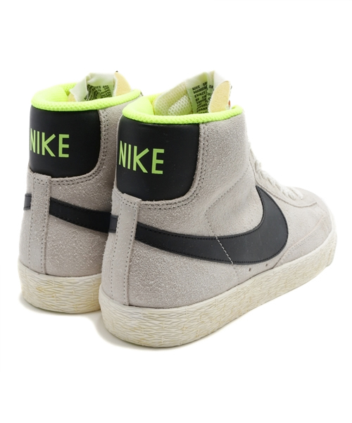 NIKE(ナイキ)の「ナイキ/NIKE ブレザーMIDスエードVNTG スニーカー(スニーカー・レディース・ライトグレー・22.5cm/23cm/25cm/24.5cm/24cm/23.5cm)」の7枚目の写真