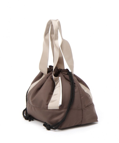 LAKOLE（ラコレ）の「【保温･保冷】ドローストリングランチバッグ / LAKOLE（お弁当箱・レディース・ベージュ/ブラウン/ブラウン系その他/ブラック・FREE）」の5枚目の写真