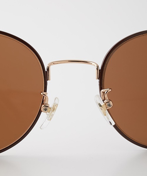 AZUL by moussy（アズールバイマウジー）の「CONTRAST FRAME EYEWEAR/コントラストフレームアイウェア【MOOK52掲載 90431】（サングラス・レディース・ブラウン/ブラック・FREE）」の8枚目の写真