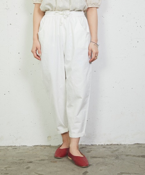 sakishimatokyo（サキシマトーキョー）の「【ZOZO限定】サキシマamp「ユッタリノパンツ」（その他パンツ・レディース・ホワイト/ライトグレー/グリーン・FREE）」の10枚目の写真