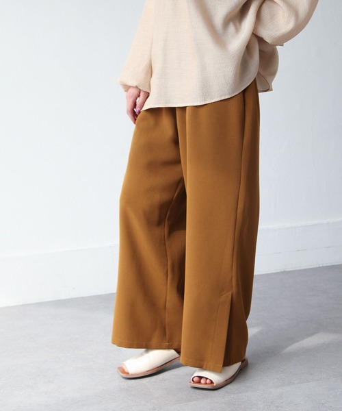 Chillfar(チルファー)の「サイドスリットワイドセミフレアスラックスパンツ(スラックス・レディース・ブラック/パープル/ブラウン/オレンジ/ブルー/アイボリー/マスタード/キャメル・MEDIUM/LARGE)」の20枚目の写真