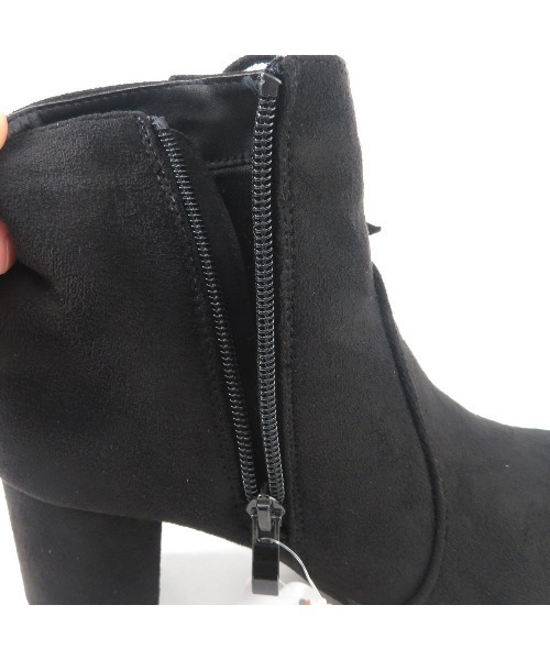 Realta（レアルタ）の「Realta(レアルタ) サイド編み上げレースアップの ショートブーツ（ブーツ・レディース・ブラック系その他/ブラウン/ダークブラウン/ワインレッド・S/L/M/LL）」の10枚目の写真