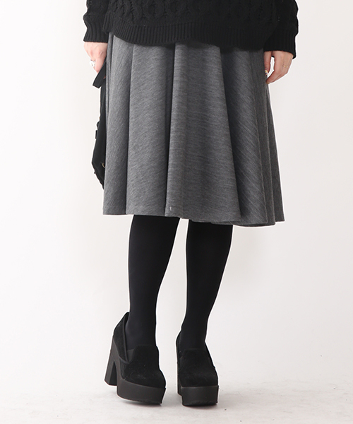 mystic（ミスティック）の「起毛スムースミドル丈スカート（スカート・レディース・グレー/チャコールグレー/ブラック/ボルドー・ﾌﾘ-）」の3枚目の写真