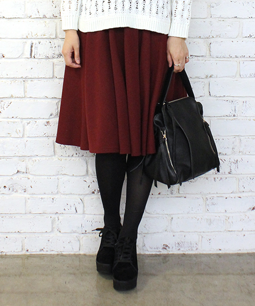 mystic（ミスティック）の「起毛スムースミドル丈スカート（スカート・レディース・グレー/チャコールグレー/ブラック/ボルドー・ﾌﾘ-）」の4枚目の写真