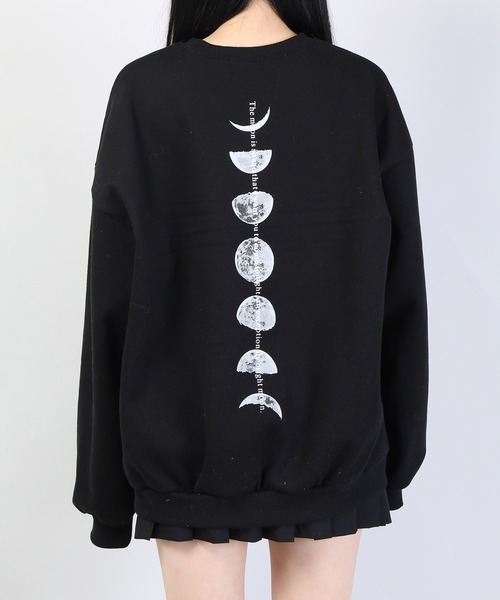 WC(ダブル シー)の「WC/ムーンプリントビッグスウェット(スウェット・レディース・ホワイト/ブラック・FREE)」の6枚目の写真