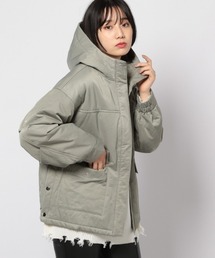 ライトナカワタフードブルゾン