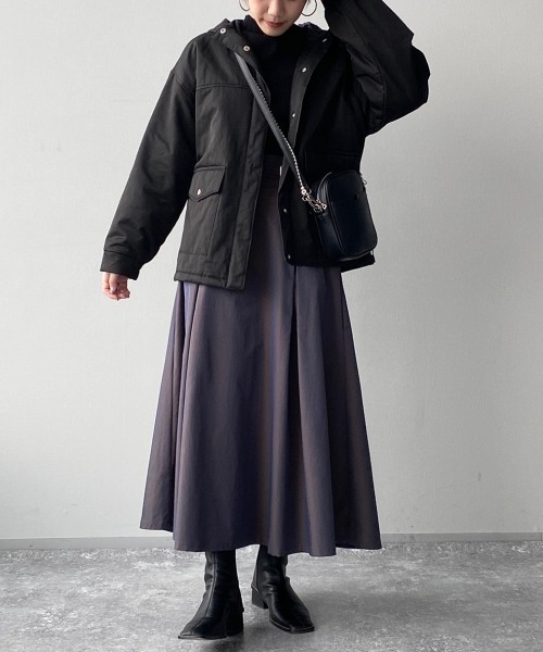 PAGEBOY（ページボーイ）の「ライトナカワタフードブルゾン（ブルゾン・レディース・ブラック/オリーブ・FREE）」の3枚目の写真