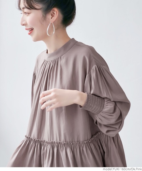 coca（coca）（コカ）の「サテンギャザーブラウス（シャツ/ブラウス・レディース・ブラック/ライトベージュ/ピンク系その他/ネイビー/ブラウン/グレイッシュベージュ/パープル/ピンク・ONE SIZE）」の17枚目の写真