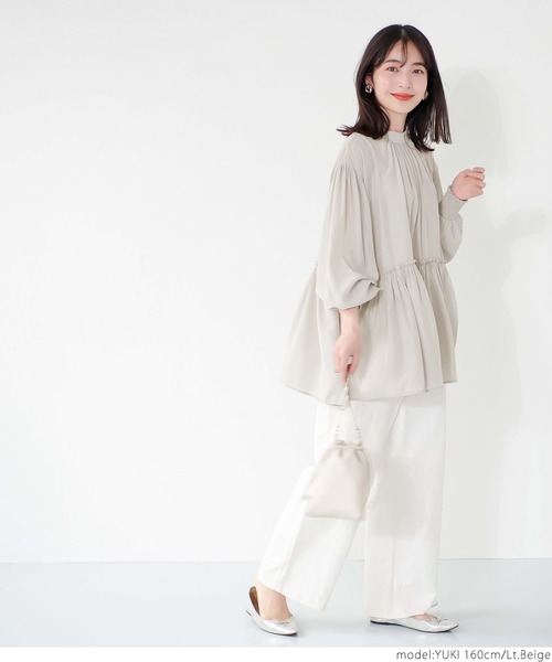 coca（coca）（コカ）の「サテンギャザーブラウス（シャツ/ブラウス・レディース・ブラック/ライトベージュ/ピンク系その他/ネイビー/ブラウン/グレイッシュベージュ/パープル/ピンク・ONE SIZE）」の12枚目の写真