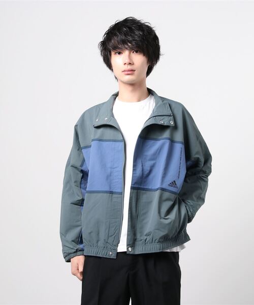 adidas（アディダス）の「ワード ウーブンジャケット [Word Woven