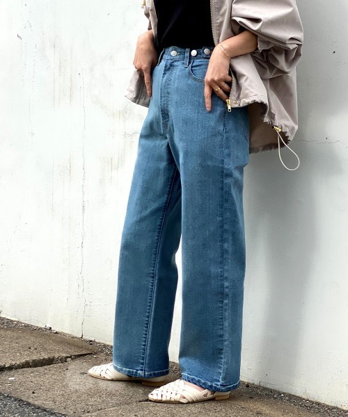 SELECT LEVERY（セレクトリベリー）の「リサイクルデニム 脚長ストレートパンツ（デニムパンツ・レディース・ライトブルー/ネイビー/ブルー/ダークグレー/ブラック/ケミカルウォッシュ・SMALL/MEDIUM/X-LARGE/LARGE）」の5枚目の写真