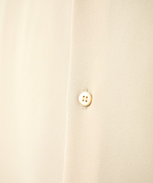 【soe】STUDIOUS別注 ETTE LOOSE SH soe（ソーイ）の「【soe】STUDIOUS別注 GEORGETTE LOOSE SH（シャツ