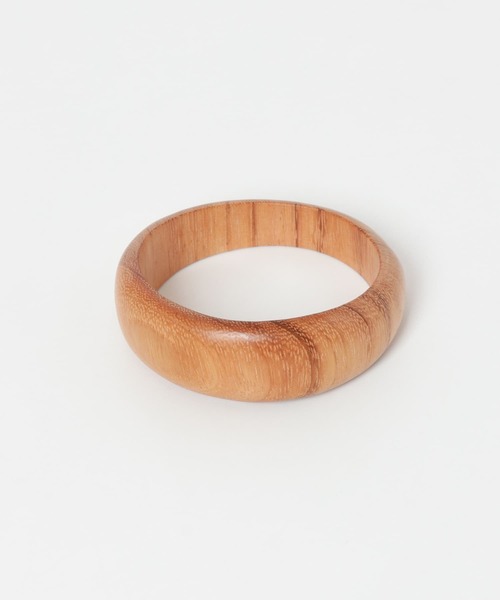 URBAN RESEARCH DOORS(アーバンリサーチドアーズ)の「ウッドバングル(バングル/リストバンド・レディース・ダークブラウン/ブラウン・ONE)」の5枚目の写真
