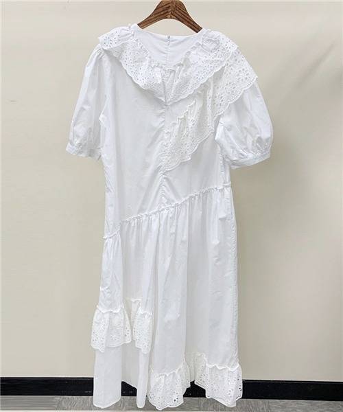 FREE STYLISTS（フリー スタイリスト）の「刺繍フリル　ロングワンピース（ワンピース・レディース・ホワイト/グレー・FREE）」の3枚目の写真