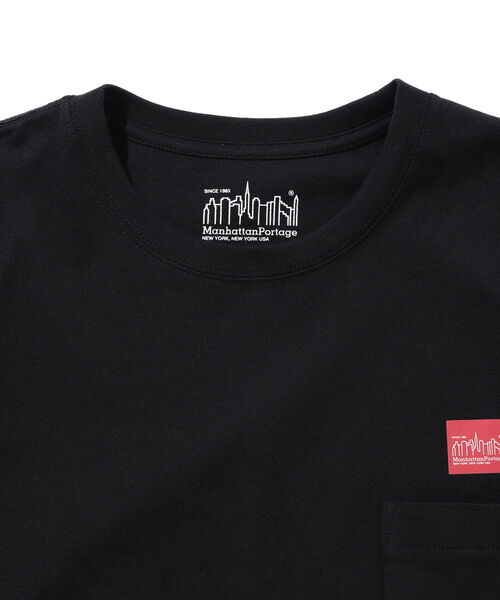 B:MING by BEAMS(ビーミングバイビームス)の「Manhattan Portage / ポケット付き ロゴクルーネックTシャツ(Tシャツ/カットソー・メンズ・ホワイト/ブラック/サックスブルー・SMALL/MEDIUM/LARGE)」の10枚目の写真