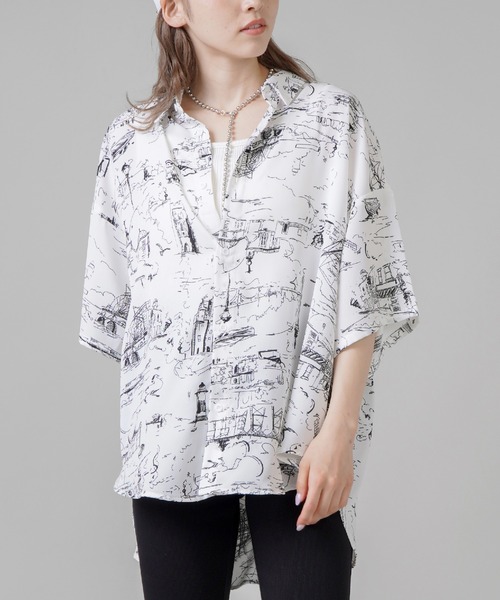 SPINNS（スピンズ）の「【ゆったりシルエット】総柄半袖オーバーサイズシャツ（シャツ/ブラウス・レディース・A/B/C/D/E/G/J/F/I/H・ONESIZE）」の8枚目の写真