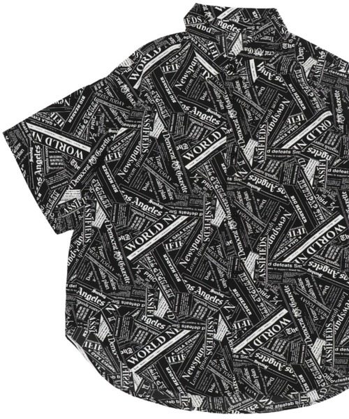 SPINNS（スピンズ）の「【ゆったりシルエット】総柄半袖オーバーサイズシャツ（シャツ/ブラウス・レディース・A/B/C/D/E/G/J/F/I/H・ONESIZE）」の9枚目の写真