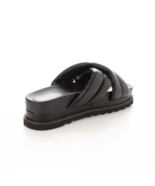 Realta（レアルタ）の「Realta(レアルタ) もこもこベルトクロス サンダル（サンダル・レディース・ホワイト/ブラック/ブラック系その他・M/L/S/LL）」の15枚目の写真