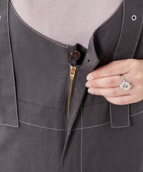 cepo（セポ）の「リネンミックス　ステッチサロペット（サロペット/オーバーオール・レディース・チャコールグレー/オフホワイト・M）」の4枚目の写真