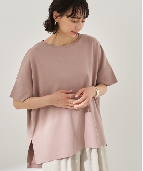 earth music&ecology（アースミュージックアンドエコロジー）の「スムースポンチョ風Tシャツ ＊（Tシャツ/カットソー・レディース・ブラック/グレイッシュベージュ/ピンク/オフホワイト/チャコールグレー/ミント・FREE）」の6枚目の写真