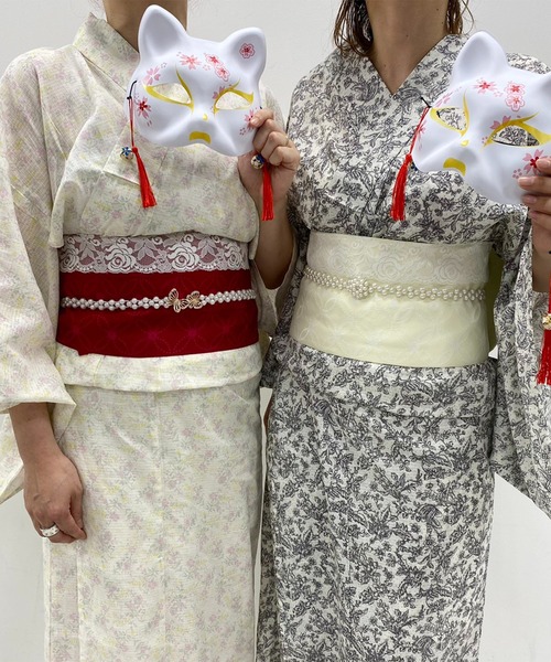 one after another NICE CLAUP（ワンアフターアナザーナイスクラップ）の「モチーフ付きパールベルト（ベルト・レディース・ホワイト/ゴールド・ONE SIZE）」の9枚目の写真