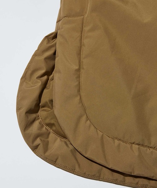 F/CE. （エフシーイー）の「F/CE. RECYCLE MATERIAL PADDING PONCHO / エフシーイー リサイクルマテリアル パディング ポンチョ（ポンチョ・レディース・ブラック/オリーブ/ブラウン系その他・SMALL/MEDIUM）」の9枚目の写真