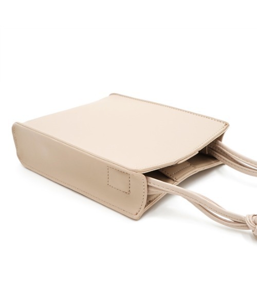 flower（フラワー）の「デイリーミニショルダーバッグ（ショルダーバッグ・レディース・ベージュ/アイボリー・FREE）」の18枚目の写真