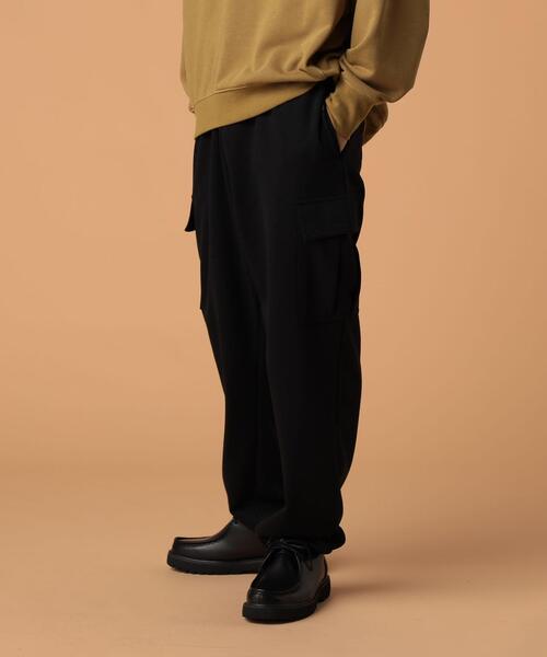 FEELING MADE（フィーリングメイド）の「FEELING MADE エアリースウェット ミリタリー カーゴパンツ（スウェットパンツ・メンズ・ライトグレー/ブラック・MEDIUM/SMALL/LARGE）」の4枚目の写真