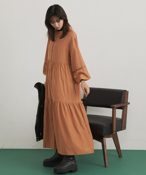 Auntie Rosa Holiday(アンティローザホリデー)の「2WAYティアードボリュームワンピース(ワンピース・レディース・ブラック/ベージュ・マルチサイズ)」の11枚目の写真