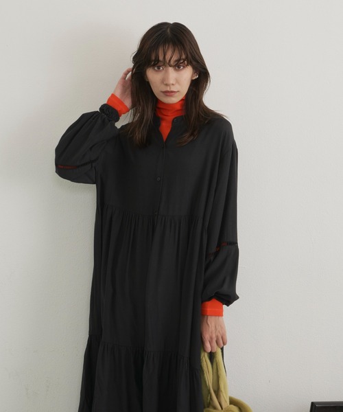 Auntie Rosa Holiday(アンティローザホリデー)の「2WAYティアードボリュームワンピース(ワンピース・レディース・ブラック/ベージュ・マルチサイズ)」の5枚目の写真