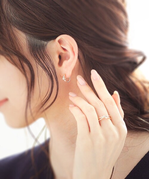COCOSHNIK(ココシュニック)の「K10ノット ダブルアームリング(リング・レディース・ホワイト系その他7・10号/12号/14号)」の7枚目の写真