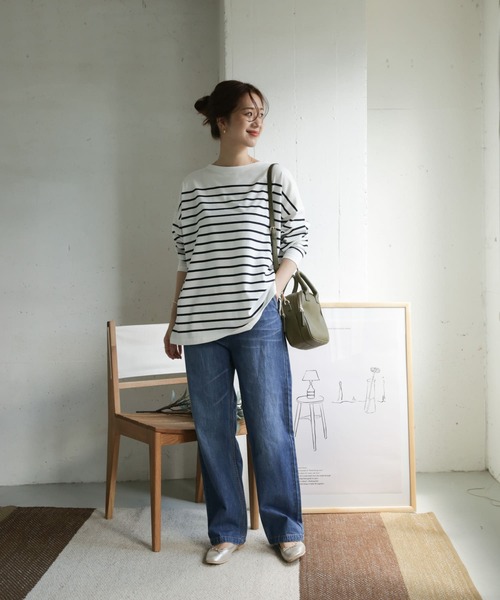 URBAN RESEARCH DOORS（アーバンリサーチドアーズ）の「パネルボーダーボートネックカットソー（Tシャツ/カットソー・レディース・ネイビー/ブラック/パープル/ブラウン・ONE）」の15枚目の写真