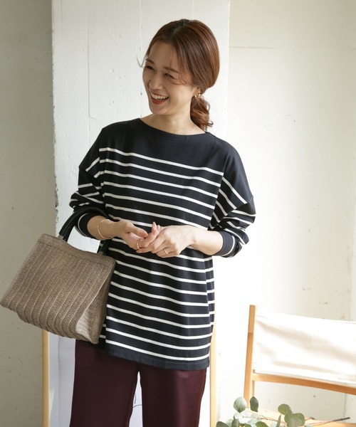 URBAN RESEARCH DOORS（アーバンリサーチドアーズ）の「パネルボーダーボートネックカットソー（Tシャツ/カットソー・レディース・ネイビー/ブラック/パープル/ブラウン・ONE）」の20枚目の写真