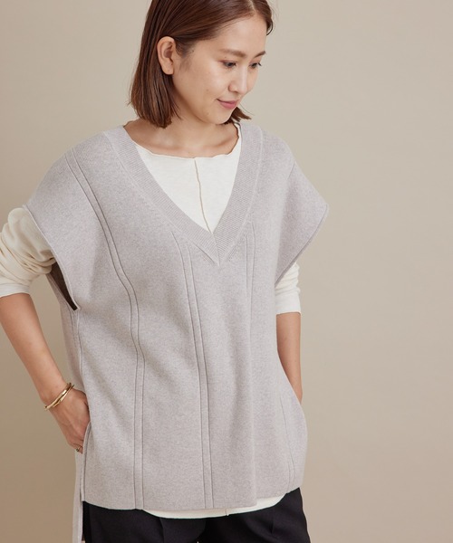 SALON adam et rope'（サロン アダム エ ロペ）の「総針Ｖネックベスト［MEDI Veil］【抗菌・消臭・UVケア】（ベスト・レディース・チャコールグレー/ベージュ/パープル・FREE）」の15枚目の写真