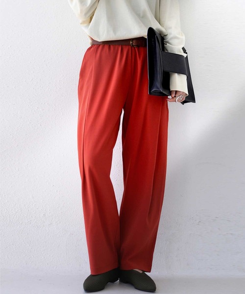 antiqua(アンティカ)の「カッティングテーパードパンツ(その他パンツ・レディース・ブラック/パープル/カーキ/グリーン/アイボリー/ボルドー/マスタード/レンガ/ダークカーキ/ダークグレー/ブラウン系その他/ダークグリーン・M/L)」の12枚目の写真