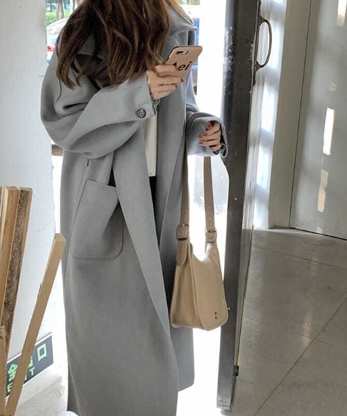 yuue' ( wear )（ユーイ）の「オーバーサイズ 袖ボリューム チェスターコート（チェスターコート・レディース・ブラック/ブラウン/グレー・SMALL/MEDIUM/LARGE/X-LARGE）」の14枚目の写真