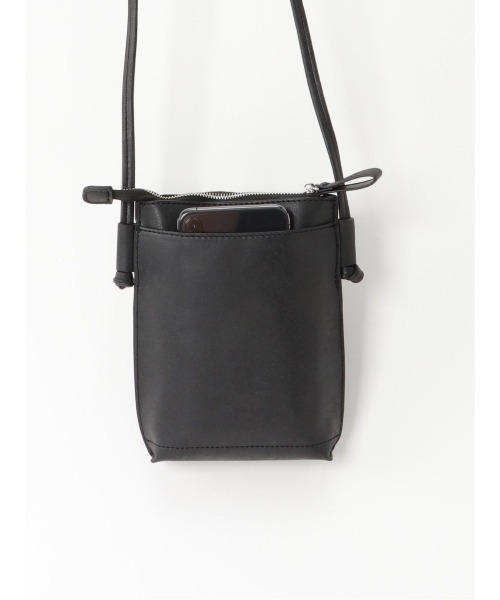 m.f.editorial（エムエフエディトリアル）の「エムエフエディトリアルメンズ/m.f.editorial：MEN ヌバック調 サコッシュ（ショルダーバッグ・メンズ・ブラック/ベージュ・FREE）」の15枚目の写真