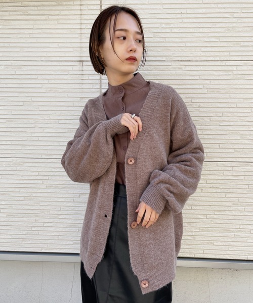 CLEA(クレア)の「ボリュームスリーブルーズニットカーディガン(カーディガン/ボレロ・レディース・ブラック/ベージュ/アイボリー・FREE)」の7枚目の写真