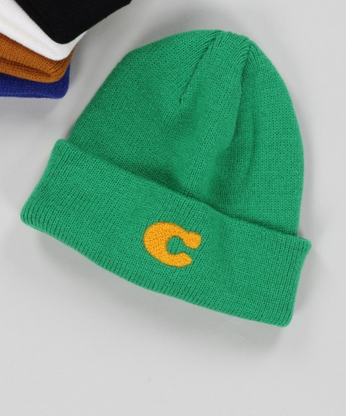 SPINNS（スピンズ）の「Cワッペンニット帽（ニットキャップ/ビーニー・メンズ・ブラック×ホワイト/ホワイト×グリーン/ブラウン/グリーン/ブルー・ONESIZE）」の4枚目の写真