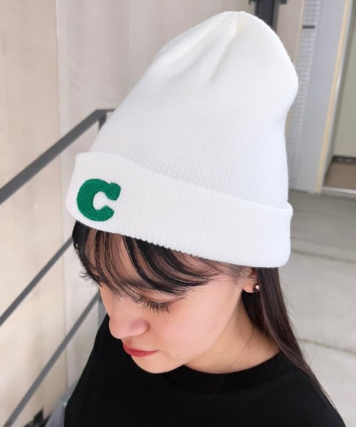 SPINNS（スピンズ）の「Cワッペンニット帽（ニットキャップ/ビーニー・メンズ・ブラック×ホワイト/ホワイト×グリーン/ブラウン/グリーン/ブルー・ONESIZE）」の6枚目の写真
