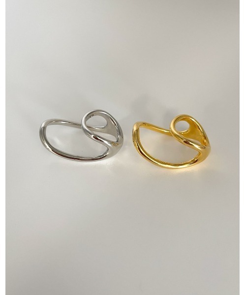 mou（モウ）の「変形ダブルフィンガー艶リング（リング・レディース・シルバー/ゴールド・FREE）」の6枚目の写真