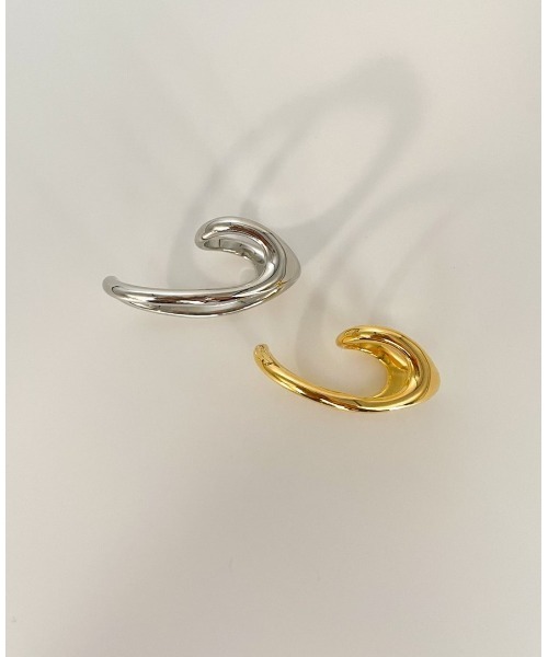 mou（モウ）の「変形ダブルフィンガー艶リング（リング・レディース・シルバー/ゴールド・FREE）」の9枚目の写真